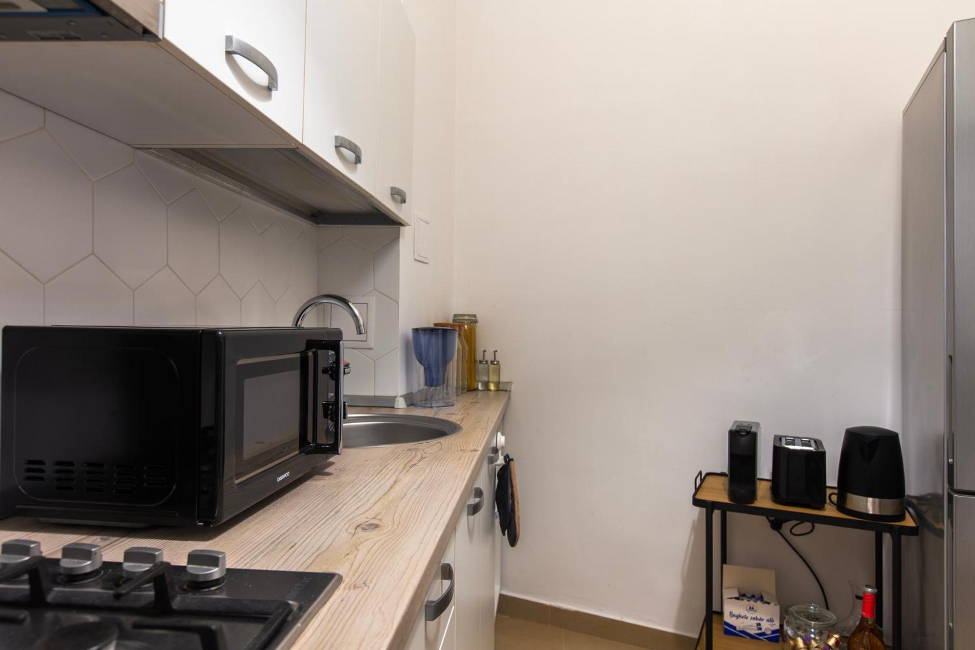 Ultracentral Hong Kong 3 Bdrm Apartment Bucharest Exterior photo